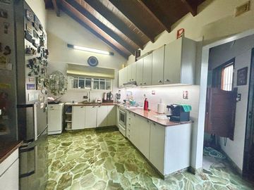VENTA CASA 4 AMB. BARRIO CERRADO LOS POLVORINES