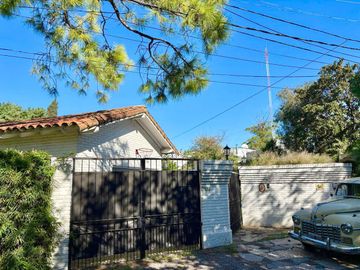 VENTA CASA 4 AMB. BARRIO CERRADO LOS POLVORINES
