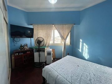 Venta Ph 2 ambientes A metros Av Belgrano