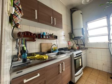 Venta Ph 2 ambientes A metros Av Belgrano
