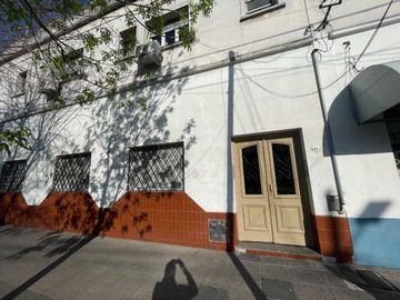 Venta Ph 2 ambientes A metros Av Belgrano