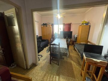 Venta Ph 2 ambientes A metros Av Belgrano