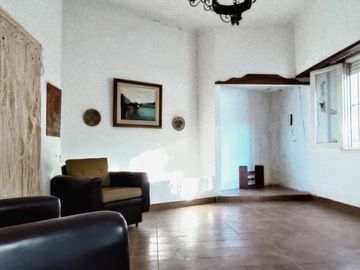 VENTA PH CASA 4 AMB APTO CREDITO GARAGE CASTELAR 