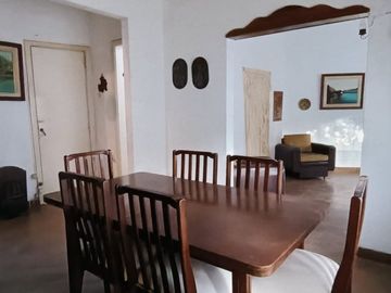 VENTA PH CASA 4 AMB APTO CREDITO GARAGE CASTELAR 