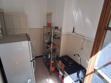 VENTA ÚNICO PH DE ESTILO 2 AMB EN PARQUE PATRICIOS