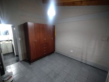 Hermosa casa esquina en venta, Godoy Cruz