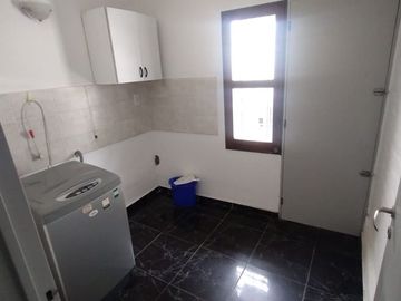 Hermosa casa esquina en venta, Godoy Cruz