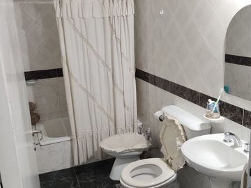 Hermosa casa esquina en venta, Godoy Cruz
