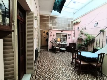 VENTA PH  5 AMBIENTES RESTAURADO ALMAGRO