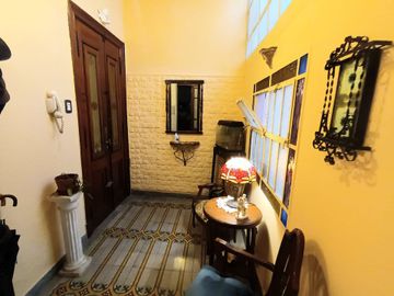 VENTA PH  5 AMBIENTES RESTAURADO ALMAGRO