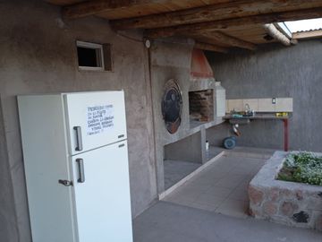 Se vende Espectacular Casa en Vistalba con Pileta