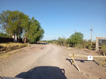 Se vende Espectacular Casa en Vistalba con Pileta