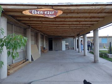 Se vende Espectacular Casa en Vistalba con Pileta