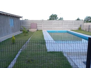Se vende Espectacular Casa en Vistalba con Pileta