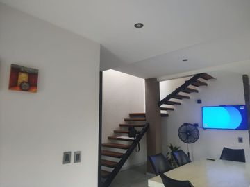 Casa en Terruño de Araoz 2 con SUM propio