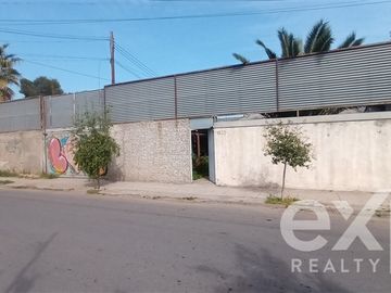 Local Comercial en Venta en PUERTO VARAS 7850
