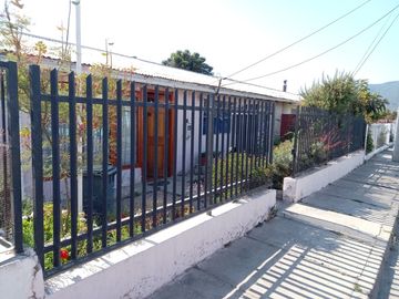 Se vende hermosa casa en Limache