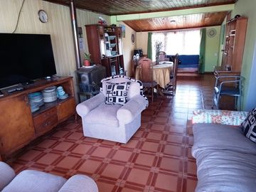 Se vende hermosa casa en Limache