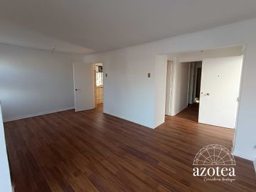 Casa en venta en LA REINA