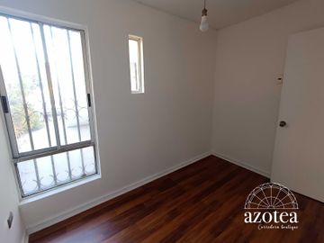 Casa en venta en LA REINA