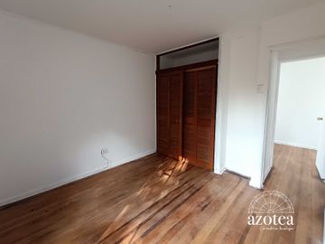 Casa en venta en LA REINA