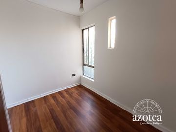 Casa en venta en LA REINA