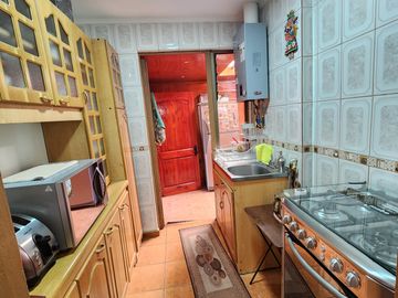 HERMOSA CASA EN MAIPU ACCESO A AUTOPISTAS