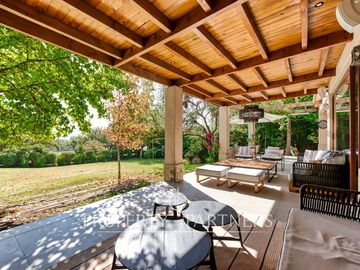 Piedra Roja, Casa remodelada, en Exclusivo Condominio Con Cancha de Golf