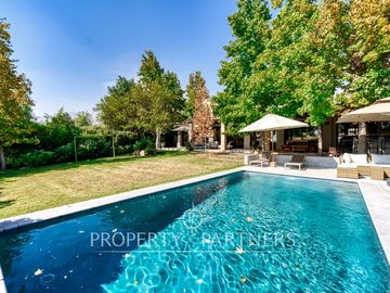 Piedra Roja, Casa remodelada, en Exclusivo Condominio Con Cancha de Golf
