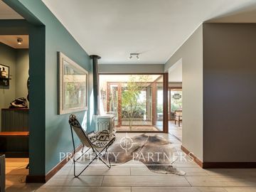 Piedra Roja, Casa remodelada, en Exclusivo Condominio Con Cancha de Golf