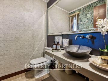 Piedra Roja, Casa remodelada, en Exclusivo Condominio Con Cancha de Golf