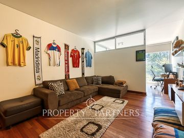 Lindo departamento en primer piso con gran terraza