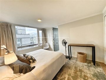 Departamento en Venta en Av Vitacura & Av. Luis Pasteur