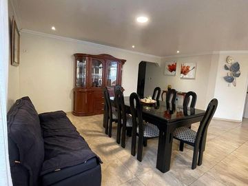 HERMOSA CASA EN VENTA, SECTOR CEBOLLAR