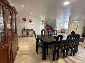HERMOSA CASA EN VENTA, SECTOR CEBOLLAR