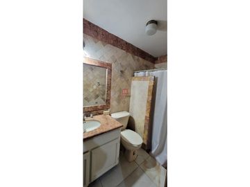 CASA EN VENTA EN COL. DEL VALLE. CD. OBREGÓN, SONORA