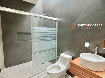 Casa en venta fracc Alejandrinas