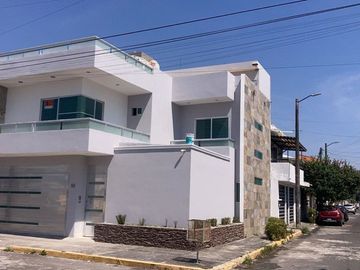 CASA FRACC LAGUNA REAL VERACRUZ
