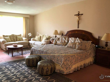 CASA AV. DE LAS FUENTES EN VENTA