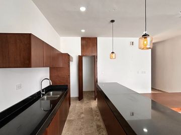 Casa en privada con amenidades cerca del Country Club