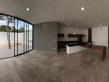 Casa en privada con amenidades cerca del Country Club