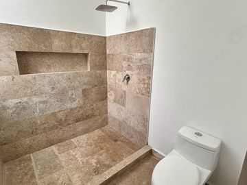 Casa en privada con amenidades cerca del Country Club