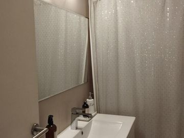 Venta Departamento de 2 ambientes cochera/baulera San Isidro