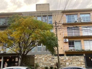 Venta Departamento de 2 ambientes cochera/baulera San Isidro