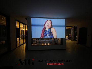 Casa en venta, 10 ambientes - Terralagos, Canning.