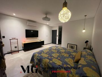 Casa en venta, 10 ambientes - Terralagos, Canning.