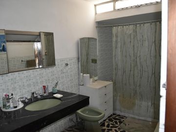 Vendo Casa Excelente Ubicacion - Las Artes Norte - San Borja