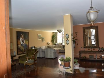 Vendo Casa Excelente Ubicacion - Las Artes Norte - San Borja