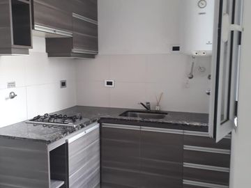 Departamento en Monte Castro