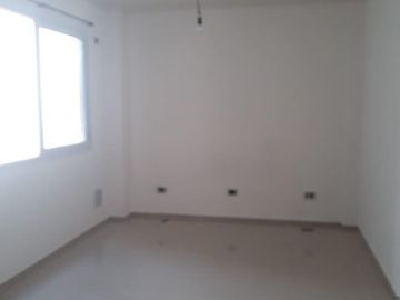 Departamento en Monte Castro